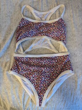 Aerie one piece cut out floral swimsuit size XL